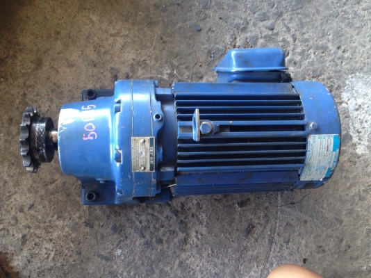 ขายมอเตอร์เกียร์ Cycro drive Sumitomo 1HP. 380V อัตราทด 1:17 เพลาออกประมาณ 85 รอบต่อนาที สภาพสวยมาก วิ่งนิ่ม พร้อมใช้งาน