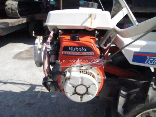 รถเกี่ยวข้าวเดินตาม KUBOTA RB30 รหัสสินค้า : 14001877 หรือเพิ่มเติมไดที่ www.nihonmono.com รถเกี่ยวข้าวเดินตาม KUBOTA RB30 รหัสสินค้า : 14001877 หรือเพิ่มเติมไดที่ www.nihonmono.com