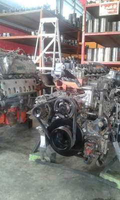 เครื่องยนต์อีซูซุ 195แรงม้า 6HE1-2 ฟิตติดดีมาก ข้อเหวี่ยงSTD ร้บประกัน