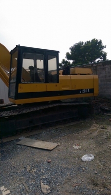 E 200B CAT