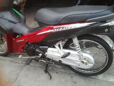 เวฟ110iปี253ตาทเท้า