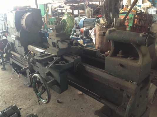 ขายเครื่องกลึง 8ฟุต 1เพลา สภาพใช้งานได้เลย