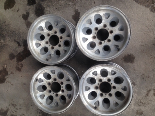 ขายล้อเดิม ปาเจโร่ มือ2 ขายล้อเดิม ปาเจโร่ มือ2