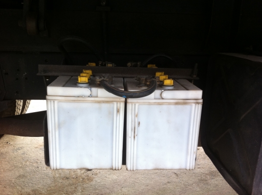 ISUZU NPR ช่วงล่าง F ยางเต็ม ดั้ม-เทรน Unic 3.5 ตัน ท้อง V เครื่อง 4BD1 -115 แรงม้า พวงมาลัยพาวเวอร์ ช่วงล่าง F คัสซีสวย ทะเบียนพร้อมโอน