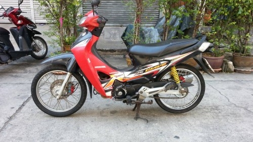 Honda wave125R ดิสก์หน้าหลัง กุญแจใหญ่ 16000