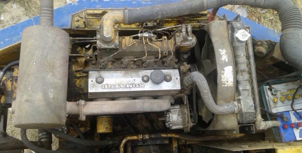 KOMATSU PC 60-5 เครื่องเดิมปั๊มเดิมทำงานดีมาก ภายในคอนโทรลง่ายคล่องตัวดี ภายนอกบูมอาร์มมีปะเล็กน้อยครับพร้อมทำงานได้เลย ช่วงล่างโซ่บูทใบแทรกหนาดีประมาณ 60\% เอกสารสัญญาซื้อขาย ราคาต่อรองได้ครับ KOMATSU PC 60-5 เครื่องเดิมปั๊มเดิมทำงานดีมาก ภายในคอนโทรลง่ายคล่องตัวดี ภายนอกบูมอาร์มมีปะเล็กน้อยครับพร้อมทำงานได้เลย ช่วงล่างโซ่บูทใบแทรกหนาดีประมาณ 60\% เอกสารสัญญาซื้อขาย ราคาต่อรองได้ครับ