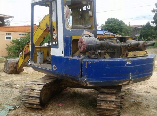 KOMATSU PC 60-5 เครื่องเดิมปั๊มเดิมทำงานดีมาก ภายในคอนโทรลง่ายคล่องตัวดี ภายนอกบูมอาร์มมีปะเล็กน้อยครับพร้อมทำงานได้เลย ช่วงล่างโซ่บูทใบแทรกหนาดีประมาณ 60\% เอกสารสัญญาซื้อขาย ราคาต่อรองได้ครับ KOMATSU PC 60-5 เครื่องเดิมปั๊มเดิมทำงานดีมาก ภายในคอนโทรลง่ายคล่องตัวดี ภายนอกบูมอาร์มมีปะเล็กน้อยครับพร้อมทำงานได้เลย ช่วงล่างโซ่บูทใบแทรกหนาดีประมาณ 60\% เอกสารสัญญาซื้อขาย ราคาต่อรองได้ครับ