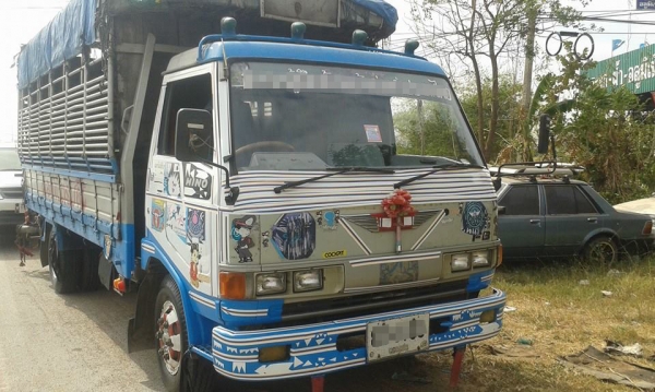 ***ขายแล้วครับขอบคุณ Truck2hand ขาย6ล้อ ราคาเบาๆ HINO FB-120 ซุปเปอร์เสี่ย ห้างแท้ ปี38 เกียร์สั้น FB2WGKA WO4D-120HP เครื่องเดิม เกียร์เดิม เครื่อง แน่น แรงดี เกีร์ดีเข้าง่าย ไม่หลุด ช่วงล่างเดิมๆ คัสซีดี สวย ไม่ปะไม่ดาม กระบะพื้นไม้คอกเหล็กยาว5.0ม.สภาพด ***ขายแล้วครับขอบคุณ Truck2hand ขาย6ล้อ ราคาเบาๆ HINO FB-120 ซุปเปอร์เสี่ย ห้างแท้ ปี38 เกียร์สั้น FB2WGKA WO4D-120HP เครื่องเดิม เกียร์เดิม เครื่อง แน่น แรงดี เกีร์ดีเข้าง่าย ไม่หลุด ช่วงล่างเดิมๆ คัสซีดี สวย ไม่ปะไม่ดาม กระบะพื้นไม้คอกเหล็กยาว5.0ม.สภาพด