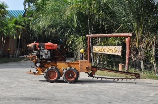 ขายรถขุด ลอก ร่อง YANMAR FXC-330สภาพสวยเดิมจากญี่ปุ่น ยังไม่เคยใช้ในไทย 48,000เท่านั้น!!