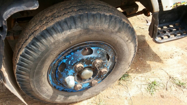 ขายรถบรรทุก 6 ล้อดัมพ์ TOYOTA BU 211 เครื่อง 14B 115 แรงม้า ราคา 270000