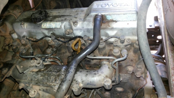 ขายรถบรรทุก 6 ล้อดัมพ์ TOYOTA BU 211 เครื่อง 14B 115 แรงม้า ราคา 270000