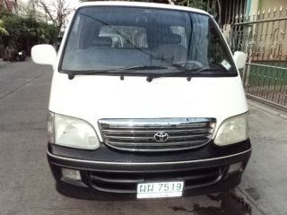 รถตู้ รถตู้