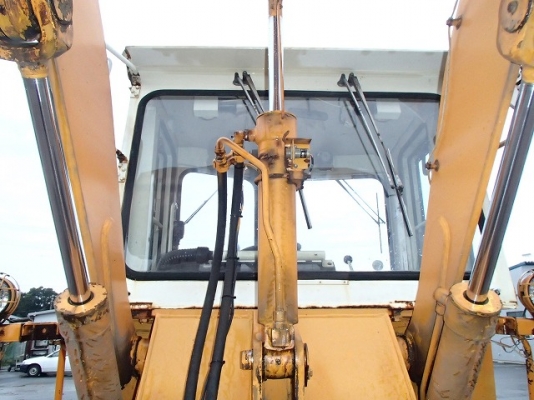 ถึงไทยแล้วครับ รถตัก KOMATSU 510 กรองคู่  เดิมๆ จากญี่ปุ่น 090-986-2521 อ๊อบ