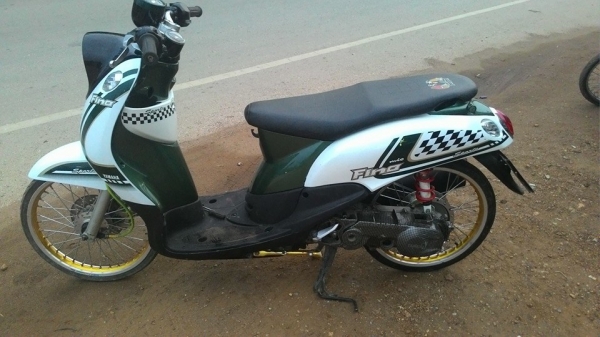 ฟีโน่ปี55ไมล์แยก