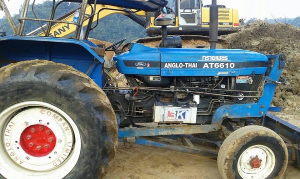 ฟอร์ดแองโกไทย เครื่อง TH 90 แรงผาน 7 ของ CMT พวงมาลัยไม่มีหลวมออกมาไม่ได้ใช้งานหนัก