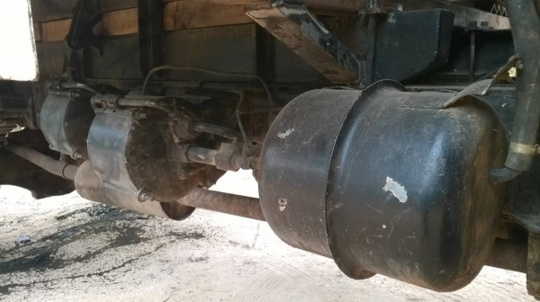 ขาย 6 ล้อดั้ม KR320 วางหัว F18 เครื่อง EH700 168 แรงม้า เกียร์ HO คัสซีสวย เฟืองท้ายใหญ่รอบช้า พวงมาลัยพาวเวอร์ ทะเบียนพร้อมโอนครับ