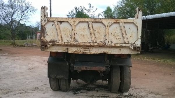 ขาย 6 ล้อดั้ม KR320 วางหัว F18 เครื่อง EH700 168 แรงม้า เกียร์ HO คัสซีสวย เฟืองท้ายใหญ่รอบช้า พวงมาลัยพาวเวอร์ ทะเบียนพร้อมโอนครับ