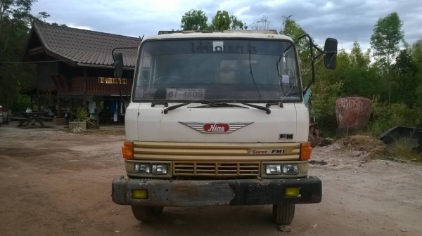 ขาย 6 ล้อดั้ม KR320 วางหัว F18 เครื่อง EH700 168 แรงม้า เกียร์ HO คัสซีสวย เฟืองท้ายใหญ่รอบช้า พวงมาลัยพาวเวอร์ ทะเบียนพร้อมโอนครับ