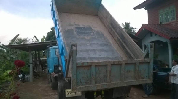 ขาย 6 ล้อดั้ม KL340 สภาพสวยพร้อมใช้ เครื่อง EC100 145 แรงม้าฟิตใหม่ คัสซีสวยตลอดเส้น ดั้มสวย หัวเก๋งไม่ผุ ทะเบียนพร้อมโอน ราคาต่อรองได้ครับ ขาย 6 ล้อดั้ม KL340 สภาพสวยพร้อมใช้ เครื่อง EC100 145 แรงม้าฟิตใหม่ คัสซีสวยตลอดเส้น ดั้มสวย หัวเก๋งไม่ผุ ทะเบียนพร้อมโอน ราคาต่อรองได้ครับ