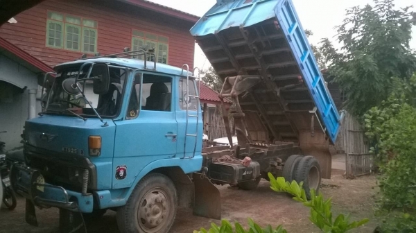 ขาย 6 ล้อดั้ม KL340 สภาพสวยพร้อมใช้ เครื่อง EC100 145 แรงม้าฟิตใหม่ คัสซีสวยตลอดเส้น ดั้มสวย หัวเก๋งไม่ผุ ทะเบียนพร้อมโอน ราคาต่อรองได้ครับ ขาย 6 ล้อดั้ม KL340 สภาพสวยพร้อมใช้ เครื่อง EC100 145 แรงม้าฟิตใหม่ คัสซีสวยตลอดเส้น ดั้มสวย หัวเก๋งไม่ผุ ทะเบียนพร้อมโอน ราคาต่อรองได้ครับ