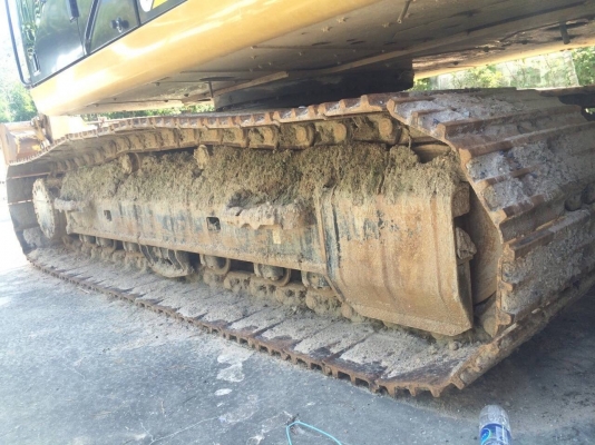 ขายดาวน์แมคโครCAT320D GEใช้งานแค่2400ชม.ขาย800000 ขายดาวน์แมคโครCAT320D GEใช้งานแค่2400ชม.ขาย800000