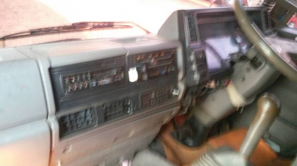 ขายดั้มISUZU ร็อกกี้195แรง เครื่องดีแคชซีสวย พ.เพาเวอร์ เบรกทิฟฟี่ ภายในสวย แอร์เย็น สภาพพร้อมใช้งาน เอกสารพร้อมโอน ราคา860,000 จัดไฟแนนซ์ได้ เงื่อนไขง่ายๆวันเดียวรับรถ สนใจโทร 090-8588220คุณนะ ID:narong498 หรือ www.truck.in.th/498 หรือfb:ณรงค์ ซื้อขายรถม