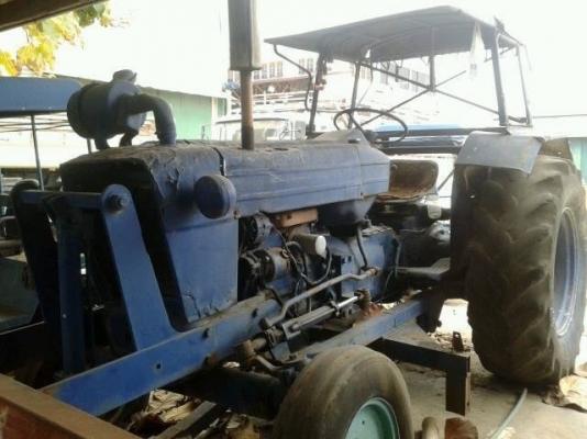 ขายรถไถ FORD 77