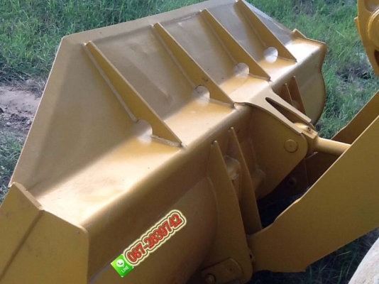 ขายรถตักล้อยาง CAT 916