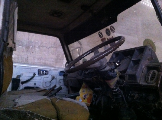 ลงใหม่ครับหลุดมัดจำอีซูซุจัมโบ้คัสสีใหญ่ช่วงล่างใหญ่ ลงใหม่ครับหลุดมัดจำอีซูซุจัมโบ้คัสสีใหญ่ช่วงล่างใหญ่