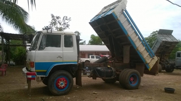 ขาย 6 ล้อดั้ม คัสซีหัวยาว วางหัวเจ้าอินทรีย์ เครื่อง EH700 168 แรงม้า เฟืองท้าย FUSO เบรคทิฟฟี่ พาวเวอร์ ยางเต็ม เขียนแบบแล้วทะเบียนพร้อมโอน