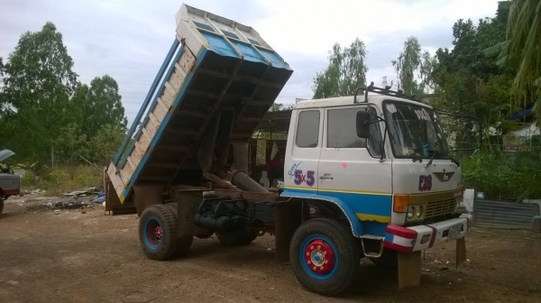 ขาย 6 ล้อดั้ม คัสซีหัวยาว วางหัวเจ้าอินทรีย์ เครื่อง EH700 168 แรงม้า เฟืองท้าย FUSO เบรคทิฟฟี่ พาวเวอร์ ยางเต็ม เขียนแบบแล้วทะเบียนพร้อมโอน