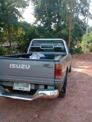 ***ขายแล้วครับขอบคุณ Truck2hand ขายมังกรทองTFR-90 ตอนเดียว ยอดนิยม ISUZU SPARK EX 2.5 ปี36/93 เครื่องเดิม เกียร์เดิม เครื่องมังกรทอง แน่นดี แรงดี ประหยัดสุด เกียร์ดีไม่มีหอน ช่วงล่างแน่น คัสซีสวย ไม่ปะไม่ดาม กระบะดี มีพื้นปูกระบะ หน้า-หลังเดิม ไม่เคยชนหนั