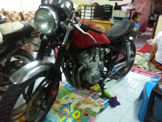 ขาย jx400 สภาพตามรูป เองสารอินวอย ใบหน้าเล่ม ถูกๆคับ40000