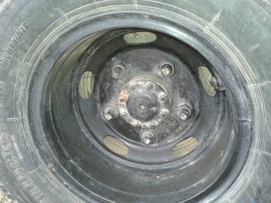 ขาย 6 ล้อ TOYOTA BU87 เครื่อง 115 แรงม้า เกียร์สั้น คัสซีสวยตลอดเส้น คอกแปปพร้อมบรรทุก ทะเบียนพร้อมโอน ราคาต่อรองได้ครับ