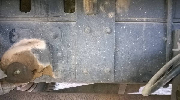 ขายรถ 6 ล้อดั้ม HINO FC สภาพสวยพร้อมใช้ คัสซีสวยตลอดเส้น เครื่อง WO4D 120 แรงม้า ทะเบียนเต็มพร้อมโอน ราคาต่อรองได้ครับ