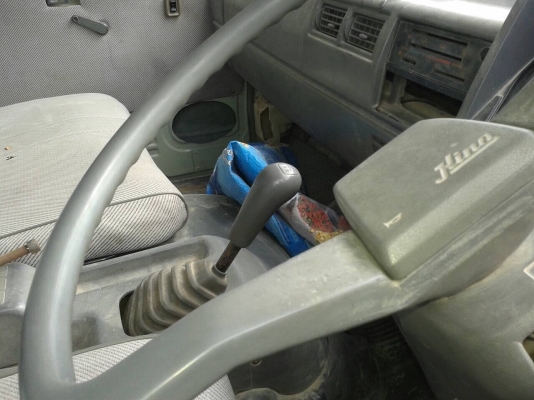 ขายรถ 6 ล้อดั้ม HINO FC สภาพสวยพร้อมใช้ คัสซีสวยตลอดเส้น เครื่อง WO4D 120 แรงม้า ทะเบียนเต็มพร้อมโอน ราคาต่อรองได้ครับ