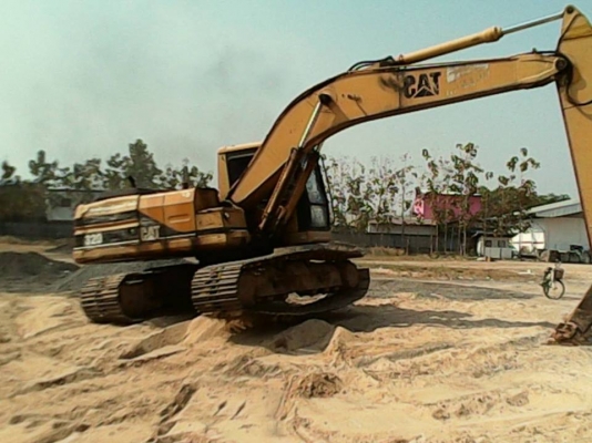 **799,000 บ.ต่อรอง**ขายแบคโฮ CATERPILLAR (CAT-320 V.2) S.No.*2DL002383* ไฟฟ้าครบ เครื่องเดิม ปั้มเดิม เครื่องโอเค มีอ่อนหน่อย ปั้มดีแแรงดี ทำงานได้ บูมอาร์มสวย