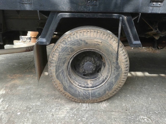 ขาย 6 ล้อ HINO FC กระบะบรรทุกยาว 5.50 เมตร มีลิฟต์ท้าย คัสซีสวยตลอดเส้น เครื่อง WO4D 120 แรงม้า พวงมาลัยพาวเวอร์ ทะเบียนเต็มพร้อมโอน ราคาต่อรองได้ครับ