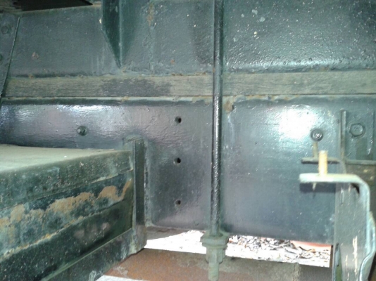 ขาย 6 ล้อ HINO FC กระบะบรรทุกยาว 5.50 เมตร มีลิฟต์ท้าย คัสซีสวยตลอดเส้น เครื่อง WO4D 120 แรงม้า พวงมาลัยพาวเวอร์ ทะเบียนเต็มพร้อมโอน ราคาต่อรองได้ครับ