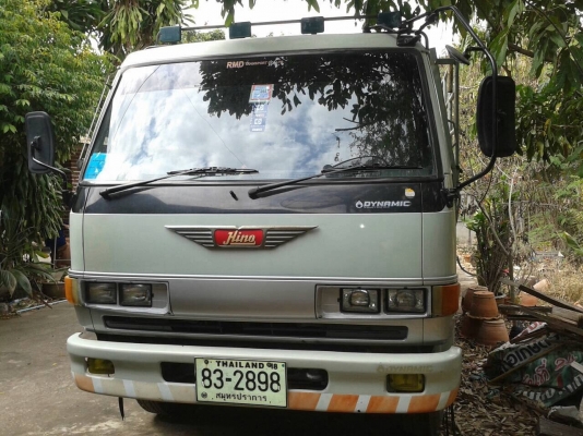 ขาย 6 ล้อ HINO FC กระบะบรรทุกยาว 5.50 เมตร มีลิฟต์ท้าย คัสซีสวยตลอดเส้น เครื่อง WO4D 120 แรงม้า พวงมาลัยพาวเวอร์ ทะเบียนเต็มพร้อมโอน ราคาต่อรองได้ครับ