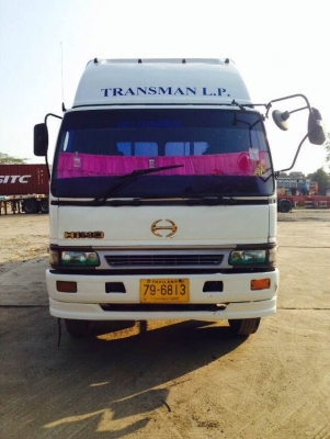 สิบล้อเพลาเดียวพื้นเรียบปี47-48เครื่องJ08 210 แรง วิ่งงานอยู่ทุกวัน