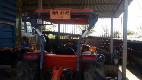 รถไถคูโบต้า 47 วิ่งได้ 140 ไมล์ประมาณ 140 อุปกรณ์ครบ รถไถคูโบต้า 47 วิ่งได้ 140 ไมล์ประมาณ 140 อุปกรณ์ครบ