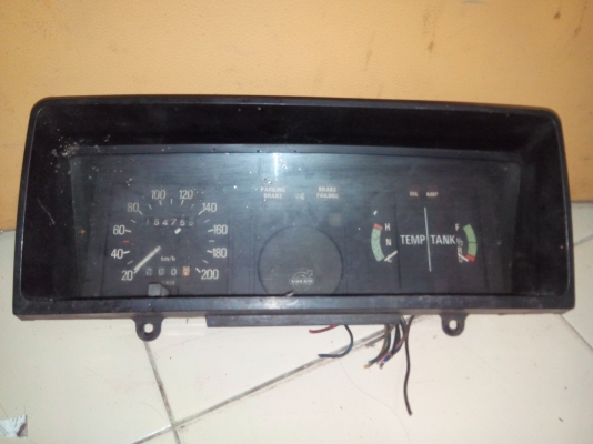 ขายเรือนไมล์ วอลโว้ 244 800บาท