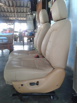 ขายเบาะหนังไฟฟ้าปรับ8ระคับ