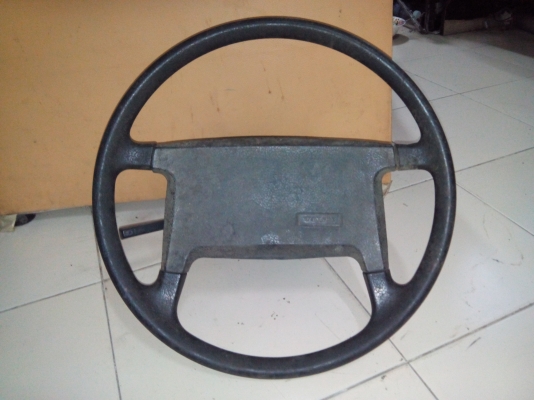 พวงมาลัยพร้อมยกเลียว วอลโว้244 ขาย1200 พวงมาลัยพร้อมยกเลียว วอลโว้244 ขาย1200