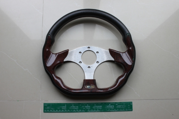 ขายพวงมาลัยแต่ง สภาพดี ขายถูกๆ 350 บาท ขายพวงมาลัยแต่ง สภาพดี ขายถูกๆ 350 บาท