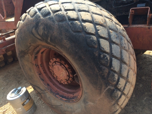 ขายรถบดสั่นสะเทือนSAKAI SV500TF เล่มทะเบียน พร้อมใช้งาน ขายรถบดสั่นสะเทือนSAKAI SV500TF เล่มทะเบียน พร้อมใช้งาน