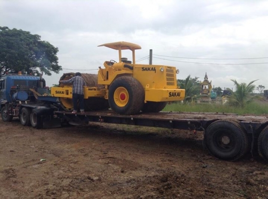 ขายรถบดสั่นสะเทือนSAKAI SV500TF เล่มทะเบียน พร้อมใช้งาน ขายรถบดสั่นสะเทือนSAKAI SV500TF เล่มทะเบียน พร้อมใช้งาน