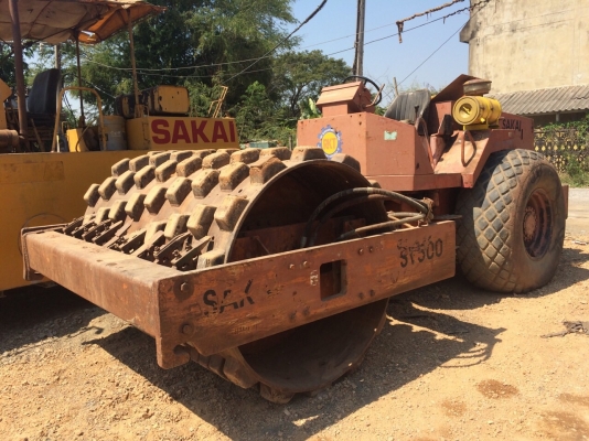 ขายรถบดสั่นสะเทือนSAKAI SV500TF เล่มทะเบียน พร้อมใช้งาน ขายรถบดสั่นสะเทือนSAKAI SV500TF เล่มทะเบียน พร้อมใช้งาน
