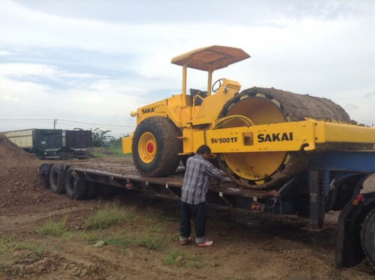 ขายรถบดสั่นสะเทือนSAKAI SV500TF เล่มทะเบียน พร้อมใช้งาน ขายรถบดสั่นสะเทือนSAKAI SV500TF เล่มทะเบียน พร้อมใช้งาน